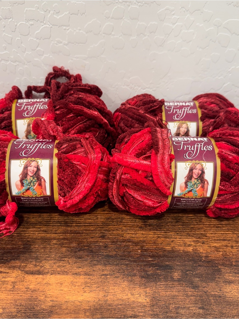 Bernat Truffles Chunky Velvet Yarn Red Lot of 4 Skeins New